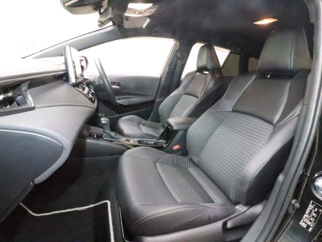 COROLLA TOURING HYBRID