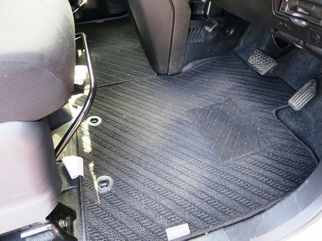 ROOMY