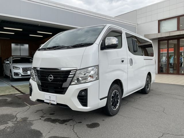 CARAVAN van 4WD