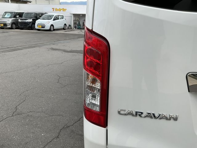 CARAVAN van 4WD