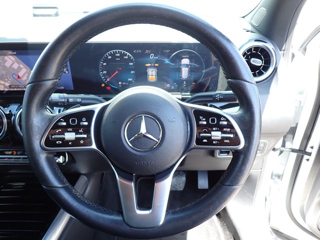 MERCEDES BENZ GLA class