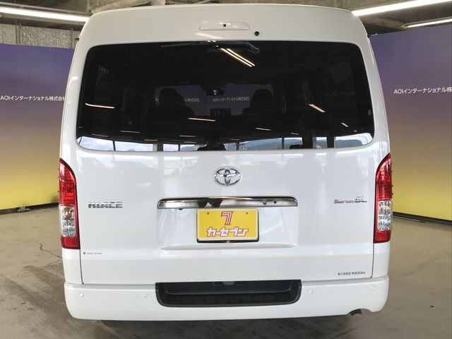 HIACE van 4WD