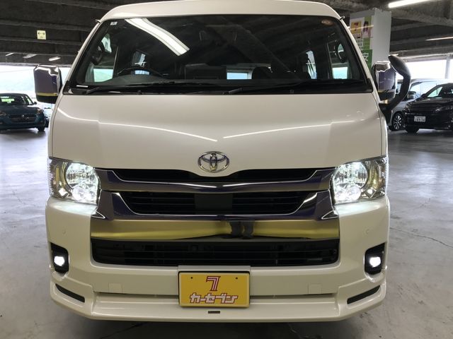 HIACE van 4WD