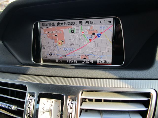 MERCEDES BENZ E class sedan