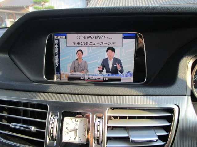 MERCEDES BENZ E class sedan