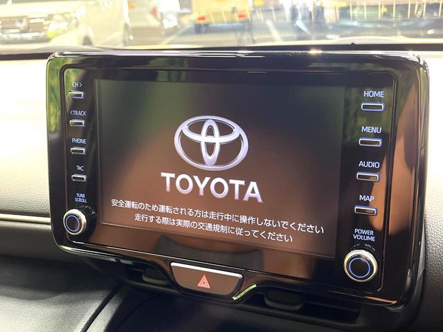 YARIS CROSS HYBRID