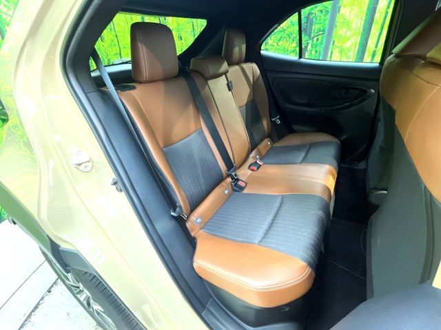 YARIS CROSS HYBRID