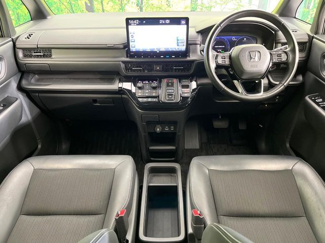 STEPWAGON e:HEV SPADA