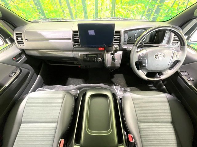 HIACE van 2WD