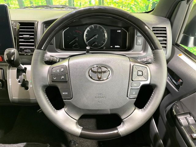 HIACE van 2WD