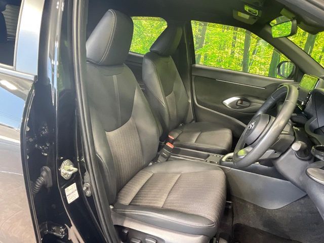 YARIS CROSS HYBRID
