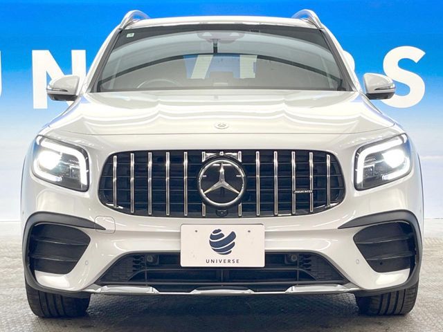 MERCEDES BENZ GLB