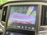 CROWN sedan hybrid