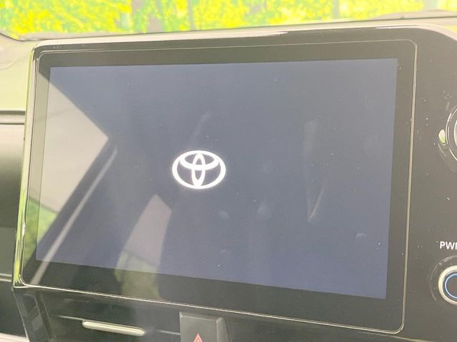 VOXY HYBRID