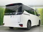 VOXY HYBRID