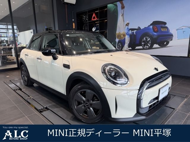MINI COOPER D 5DOOR