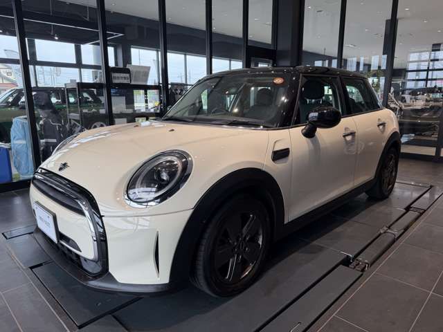 MINI COOPER D 5DOOR