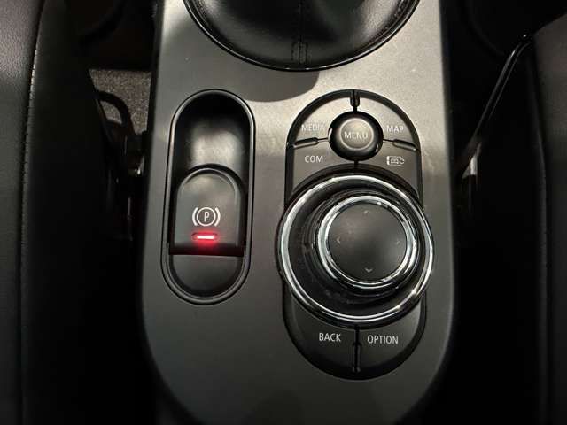 MINI COOPER D 5DOOR