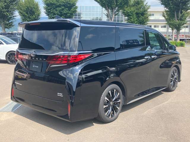 ALPHARD hybrid 4WD
