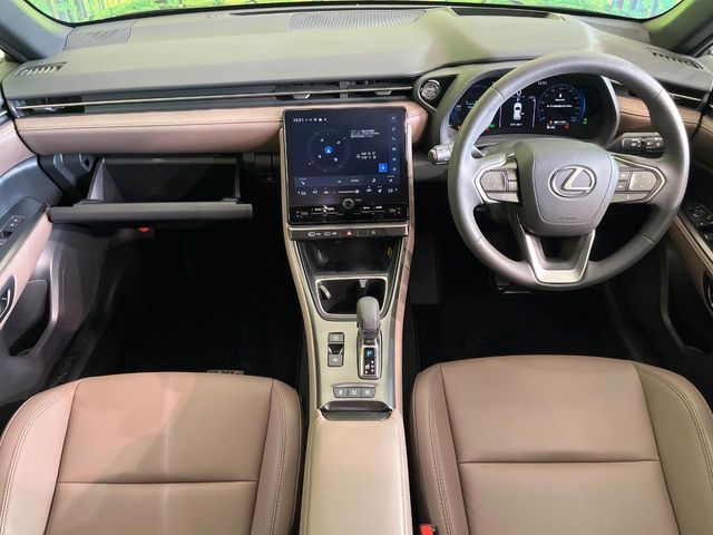 LEXUS LBX