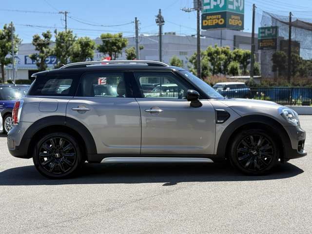BMW MINI COOPER D CROSSOVER