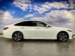 CROWN sedan hybrid 4WD
