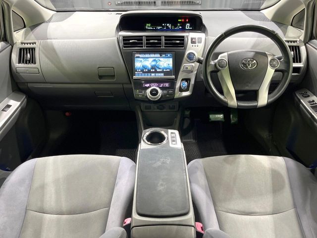 PRIUS Alpha