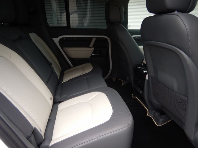 ROVER DEFENDER