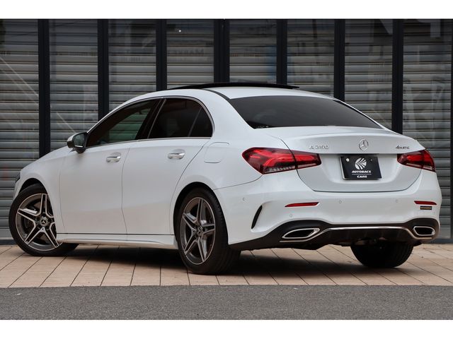 MERCEDES BENZ A class sedan
