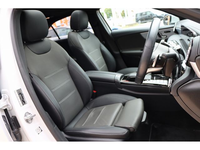 MERCEDES BENZ A class sedan