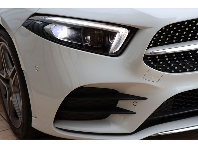 MERCEDES BENZ A class sedan