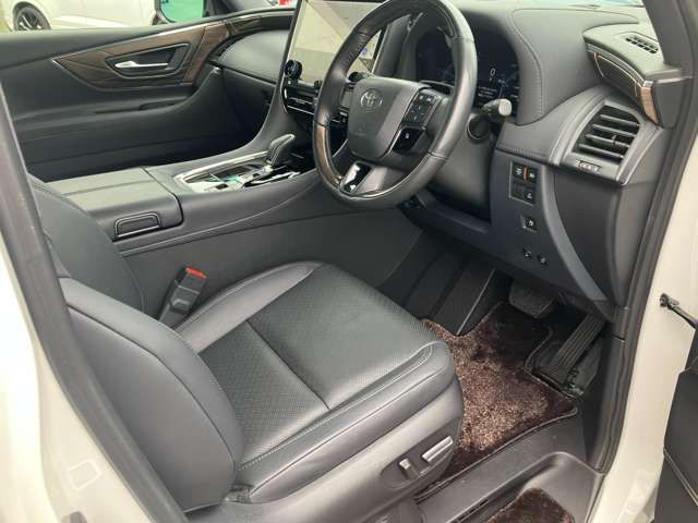 ALPHARD hybrid 4WD