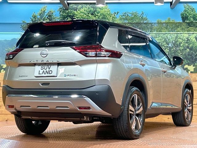 X-TRAIL HYBRID 4WD