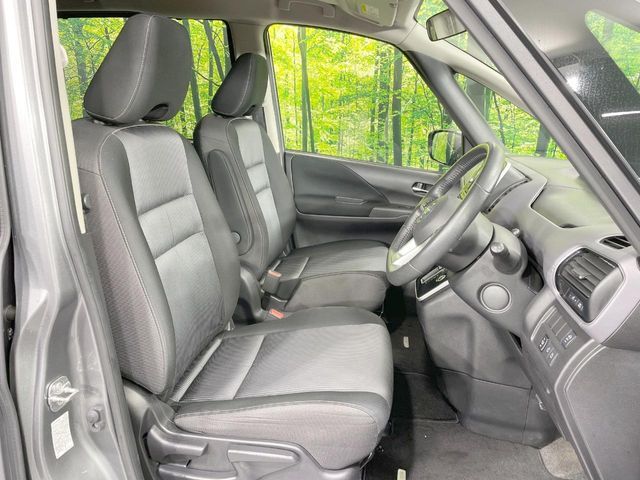 SERENA  S-HYBRID 4WD