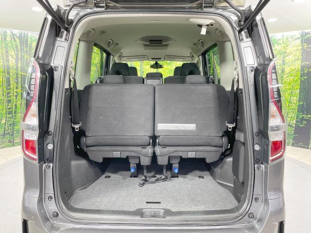 SERENA  S-HYBRID 4WD