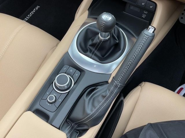 ROADSTER