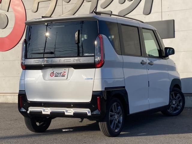 DELICA MINI