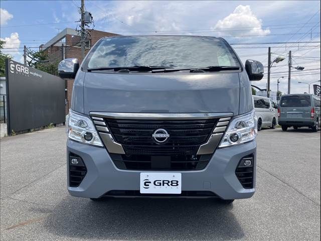 CARAVAN van 4WD
