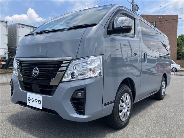 CARAVAN van 4WD