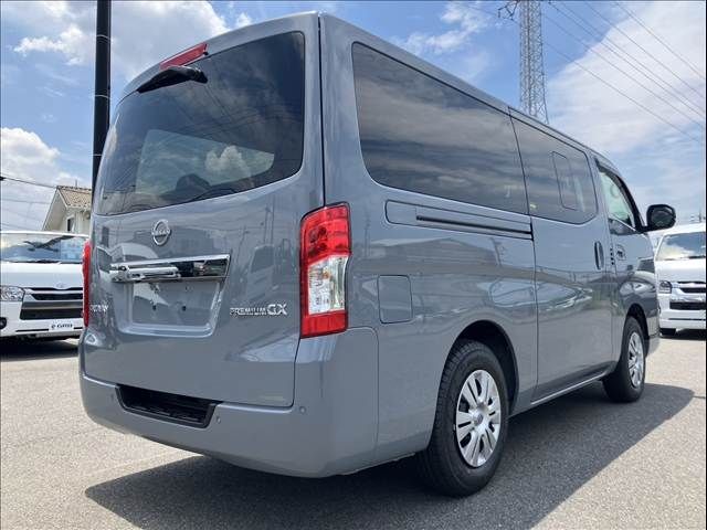 CARAVAN van 4WD