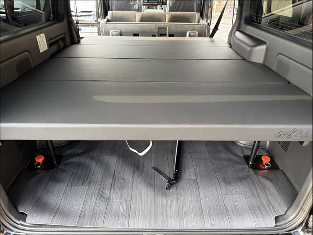 HIACE van 2WD