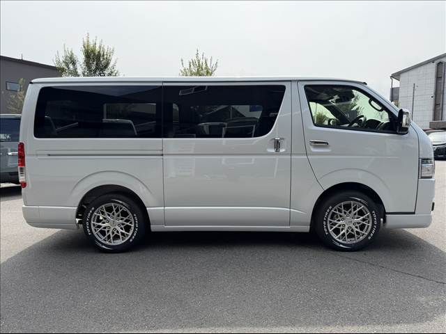 HIACE van 2WD