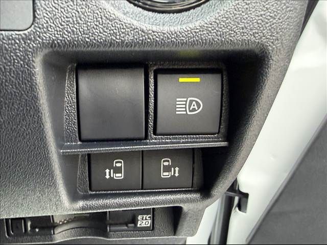 HIACE van 2WD