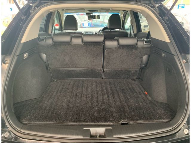 VEZEL HYBRID 4WD