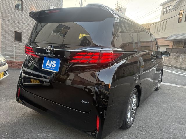 ALPHARD hybrid