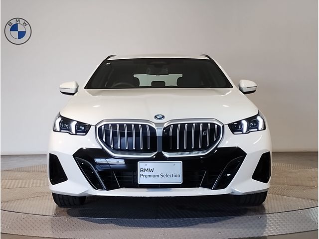 BMW i5 touring