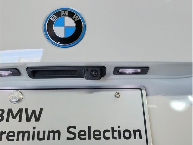 BMW i5 touring