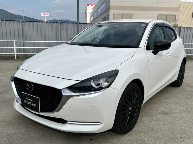 MAZDA2