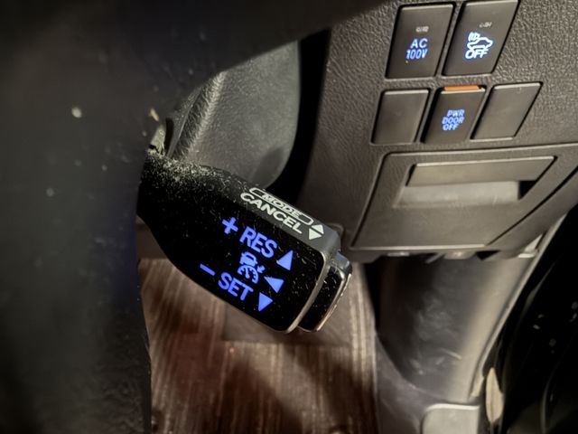 VELLFIRE  HYBRID 4WD