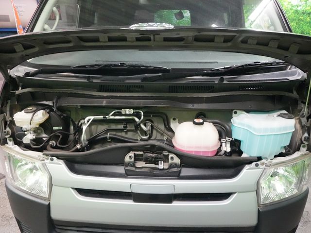 HIACE van 2WD
